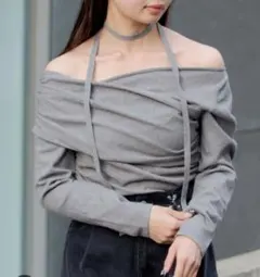 オフショルダー ドレープ 長袖トップス