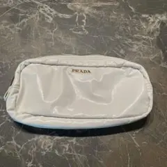 PRADA ホワイトナイロンポーチ