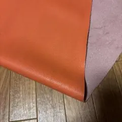 格安　牛革　本革　はぎれ大　レザークラフト　革はぎれ　革ハギレ　NO.127