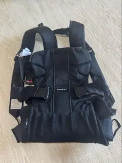 BABYBJÖRN ベビービョルンベビーキャリアONE メッシュ抱っこひも黒のサムネイル