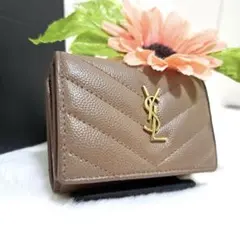 サンローラン 長財布 カサンドラ Vステッチ キャビアスキン ベージュ