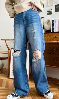 moment+ ダメージデニム