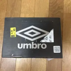 新品 Umbro キッズスニーカー ワイドモデル ブラック23.5