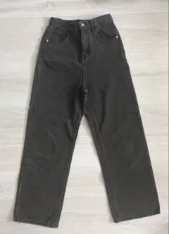 【美品】ブラックストレートデニム　ラメ付きのサムネイル