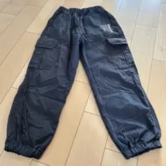 カーゴパンツ 中型 黒のサムネイル