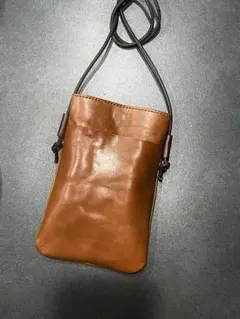 スマホショルダー　ブラウン