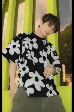 Naptime. 23ss フラワー総柄プリントT-SHIRTS - メルカリ