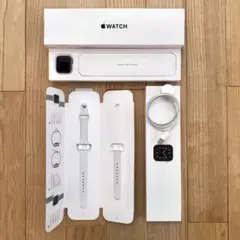 Apple Watch SE (GPS) 40mm シルバー