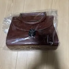 ブラウンレザー ハンドバッグ フラップ付き