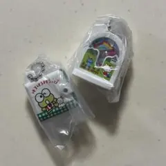 レトロミニチュアチャーム２　ハローキティ　けろけろけろっぴ　２個セット