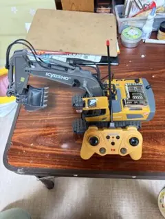京商 KYOSHO リアルパワーショベルRCのサムネイル