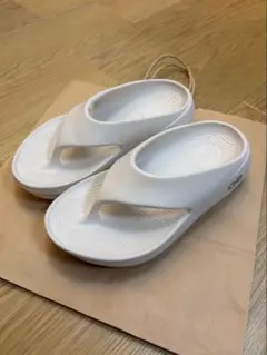 【OOFOS】OOriginal PLUS Chalk 23cmのサムネイル