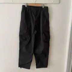 UNIQLOU ワイドフィットパラシュートカーゴパンツ