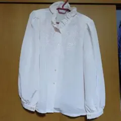 ピンク 刺繍入り フリル襟 長袖ブラウス