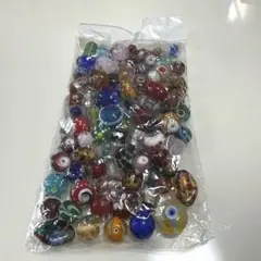 ガラスビーズ 多色 たくさん