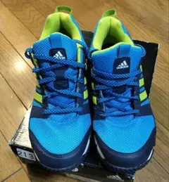 Item thumbnail for item 74f40c33-8cca-4e93-b989-e6ca235bcec7