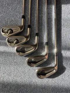 Item thumbnail for item e6fca4db-0666-4ba7-ba4a-7b9faf18c322