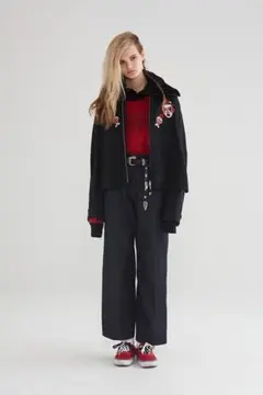 【菅田将暉着用】NEON SIGN SOUVENIR JACKET 黒色のサムネイル