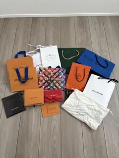 2025年最新】ブランド紙袋の人気アイテム - メルカリ