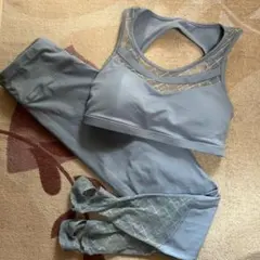 ヨガウェア　ピラティスウェア上下セット