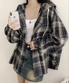 VIVIDLADY♡フード付きネイビー系チェックシャツ