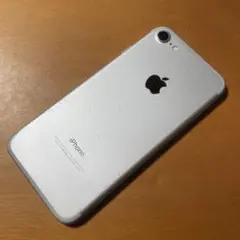 iPhone7 32GB SIMフリー　割れなし　バッテリー最大容量84%