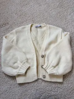 ZARA ビジューボタン付きカーディガン クロップド丈