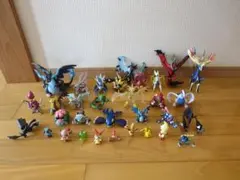 ポケモン モンコレボックス フィギュア 12体セット ゲンガー リザードン ポケモン モンコレボックス フィギュア 12体セット ゲンガー