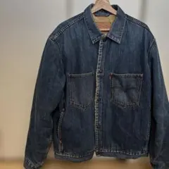 Item thumbnail for item da1660f7-3a69-4f45-9b1d-70e4c2090471