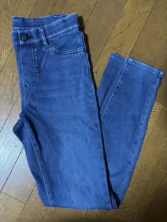 Item thumbnail for item af3214d6-af2c-4f06-a6f8-cde60fb5741c