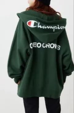 最終値下げ！Championジップパーカー