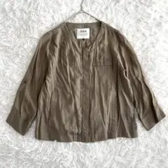 ikka カーキ ノーカラージャケット M カーキ フルジップ ブルゾン 春のサムネイル