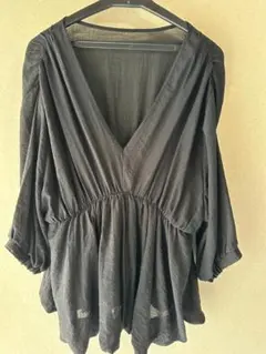 レディーストップス ブラック Vネック シャツ Lサイズ