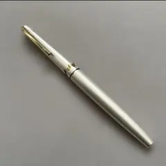 PILOT LADY WHITE SAKURA 万年筆 字幅F - メルカリ