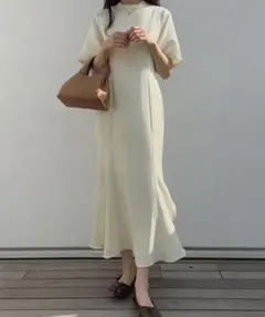 LAUIR マーメイドワンピース　クリーム