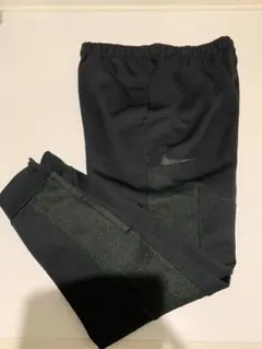 Nike ジャージパンツ THERMA -FIT