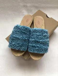 箱入り美品UGG アグ 厚底 サンダル 23cm ライトブルー水色 ペールボア