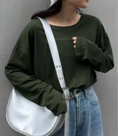 【美品】チャオパニックティピー サイドスリットシアートップス