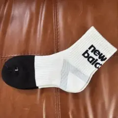 New Balance ソックス ホワイト ブラックのサムネイル