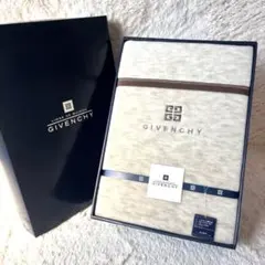 【新品保管品】GIVENCHY ソフトタッチ敷毛布 140×240 ジバンシィのサムネイル