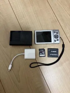 Canon IXY200 シルバー デジタルカメラのサムネイル