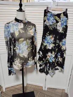 【新品未使用】ERDEMアーデム　花柄シルク　セットアップ（ブラウス＆スカート）