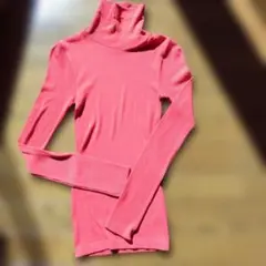 UNIQLO ヒートテック エクストラウォーム タートルネック レッド M