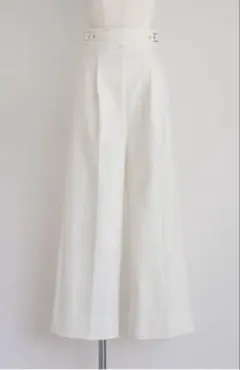 HEVE Sheer Satin Gaucho PT vanilla - メルカリ