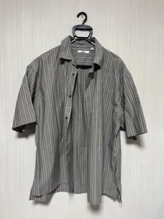 ユニクロ　半袖シャツ