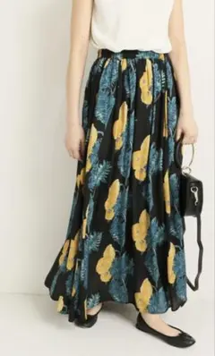 Spick&Span オオバナプリントギャザースカート　サイズ36