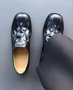 Wrinkled British Slip-On Loafersのサムネイル