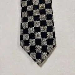 ボス　HugoBOSS チェック柄 ネクタイのサムネイル