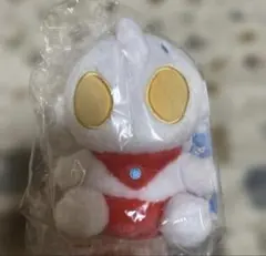 ウルトラマンレオ ふわふわお座りぬいぐるみ - メルカリ