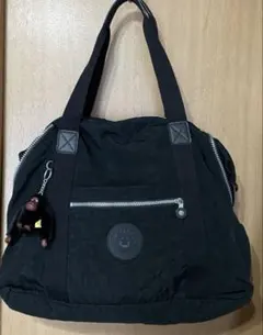 KIPLING ボストン型トートバッグ　ラージ　黒のサムネイル